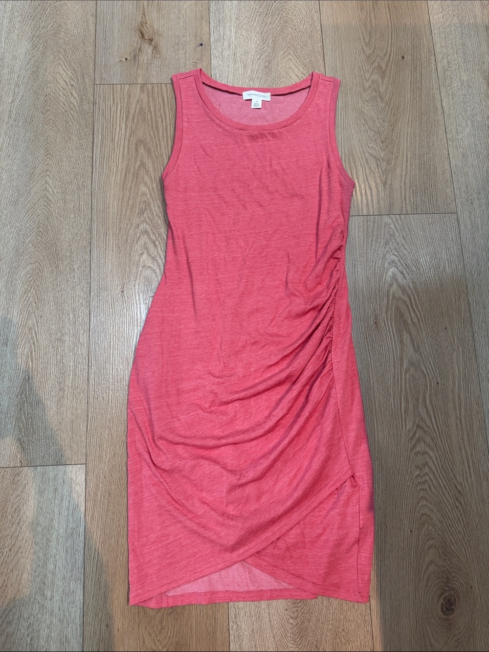 Treasure & Bond Coral Sleeveless Ruched Midi Dress